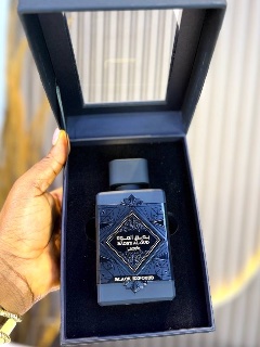 Badee Al Oud Black Exposed